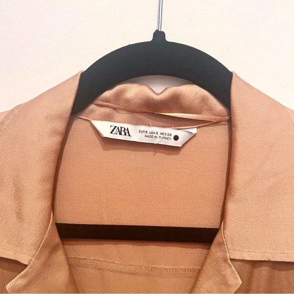 Zara Button Up - Picture 3 of 3